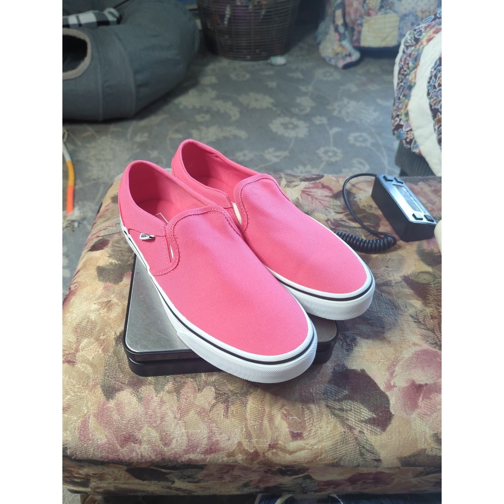 Vans Womens Classic Slip-On Pink True White Canvas Skate Shoes Sneaker Size 9